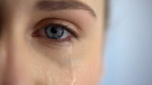 lacrimejamento ocular