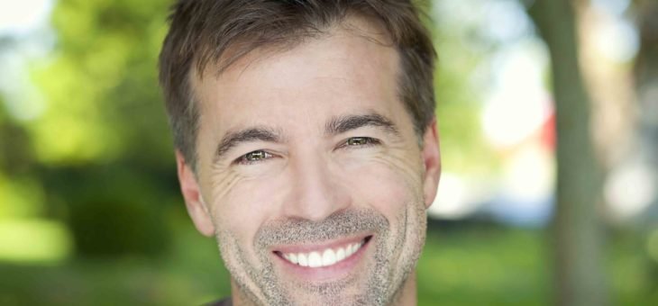 Blefaroplastia é uma das cirurgias plásticas mais realizadas pelos homens