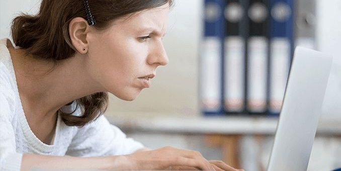 Vista embaçada pode ser sintoma da Síndrome da Visão do Computador