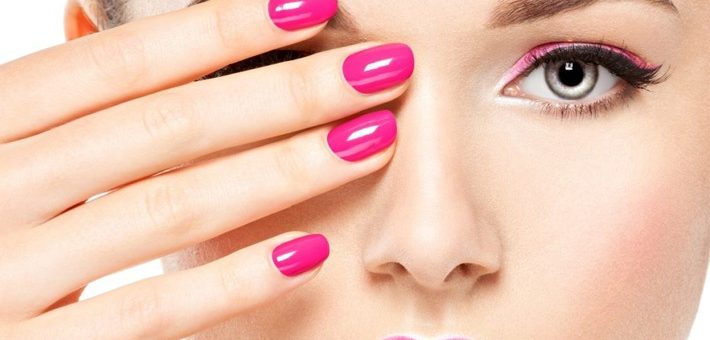 Esmalte de unha é responsável pela maioria dos casos de alergia facial